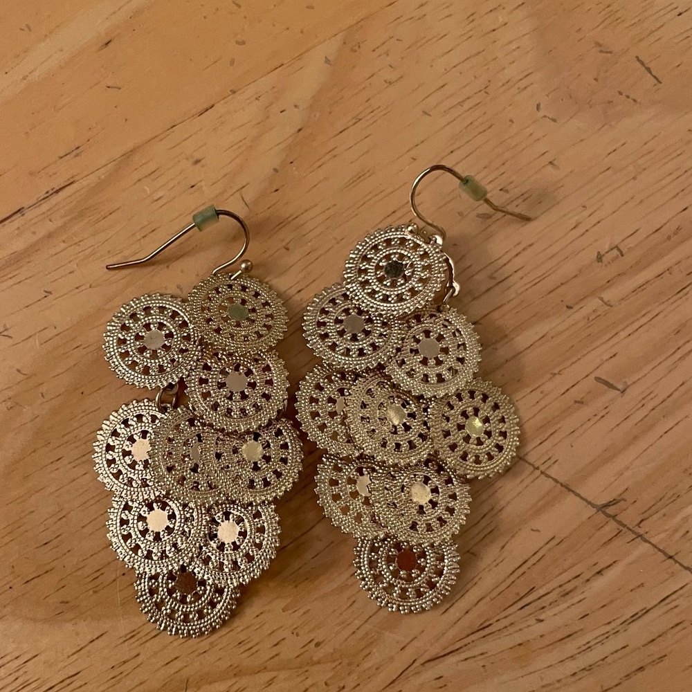 Francesca’s gold dangle earrings